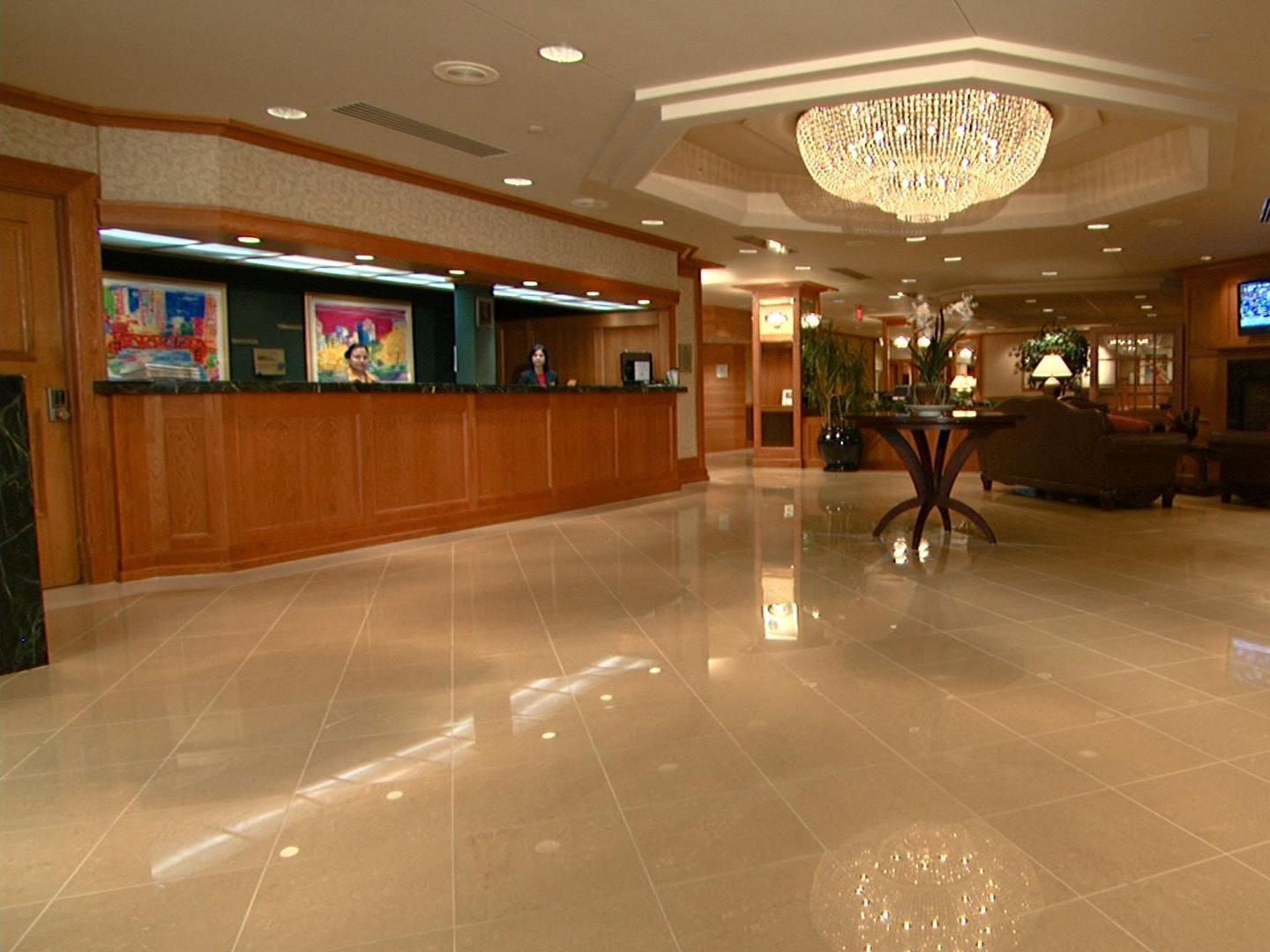 Crowne Plaza Chicago-Northbrook By Ihg Hotel Exterior photo